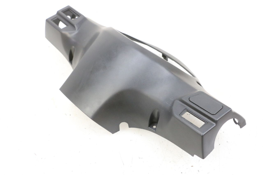 photo de HANDLE BAR REAR PANEL PEUGEOT TWEET PRO EFI 4T 50 (2021 - 2022)