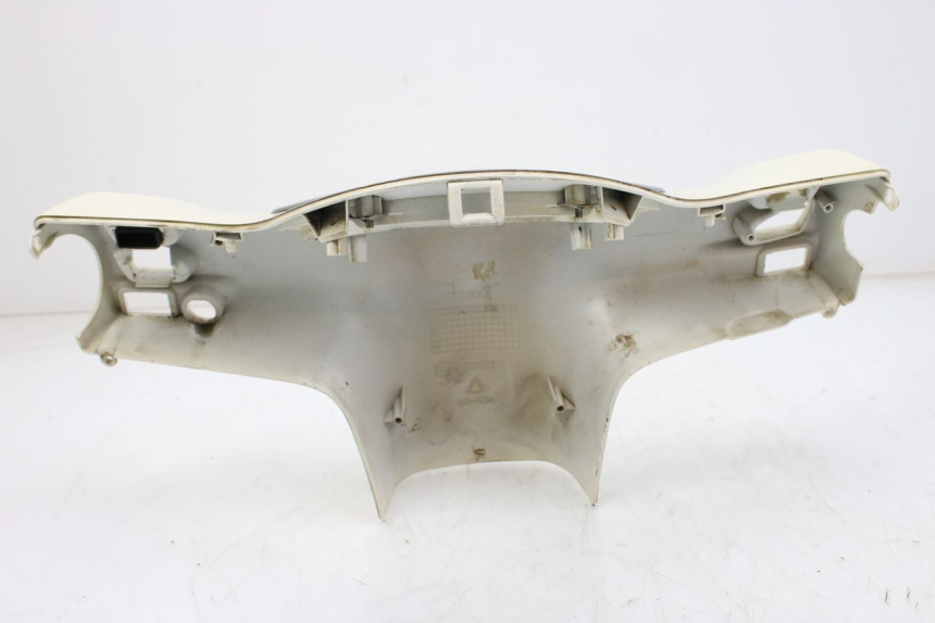 photo de REAR HANDLEBAR COVER PIAGGIO VESPA GTS IGET ABS 125 (2017 - 2023)