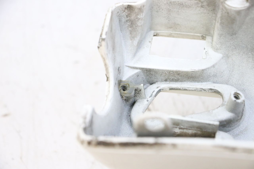 photo de HANDLE BAR REAR PANEL PIAGGIO VESPA GTS SUPER IE 125 (2009 - 2016) - Component detail