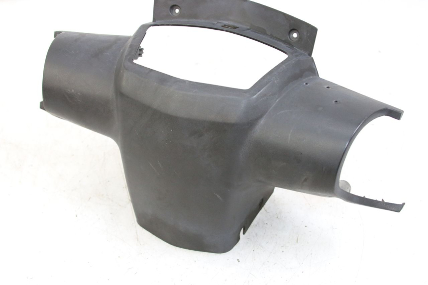 photo de HANDLE BAR REAR PANEL PEUGEOT VIVACITY 125 (2010 - 2017)