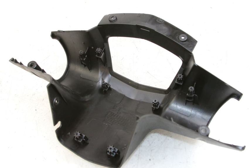 photo de HANDLE BAR REAR PANEL PEUGEOT VIVACITY 125 (2010 - 2017)