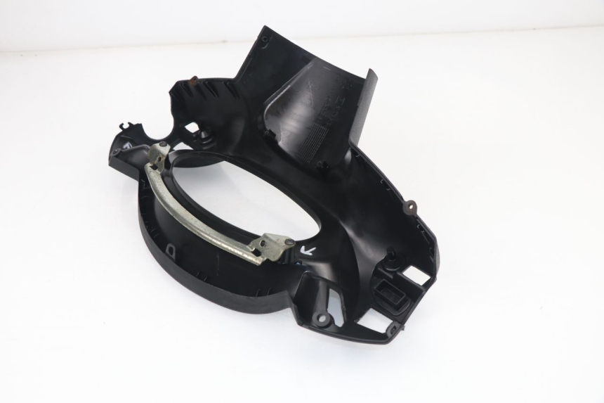 photo de REAR HANDLEBAR COVER PIAGGIO X7 125 (2007 - 2013)