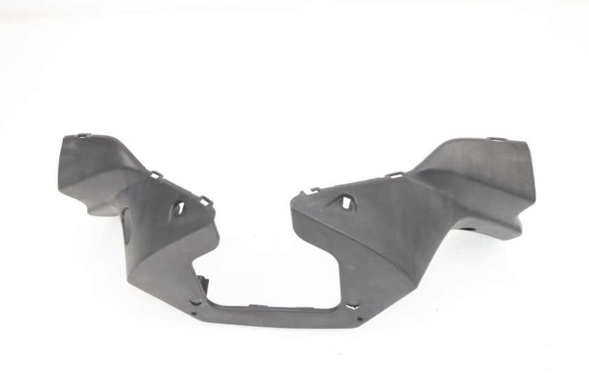 photo de HANDLE BAR REAR PANEL KYMCO XCITING 500 (2007 - 2010)