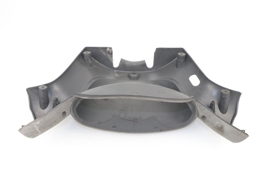photo de HANDLE BAR REAR PANEL YAMAHA YP MAJESTY 125 (1998 - 2001)