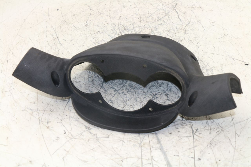 photo de HANDLE BAR REAR PANEL YAMAHA YP MAJESTY 125 (1998 - 2001)