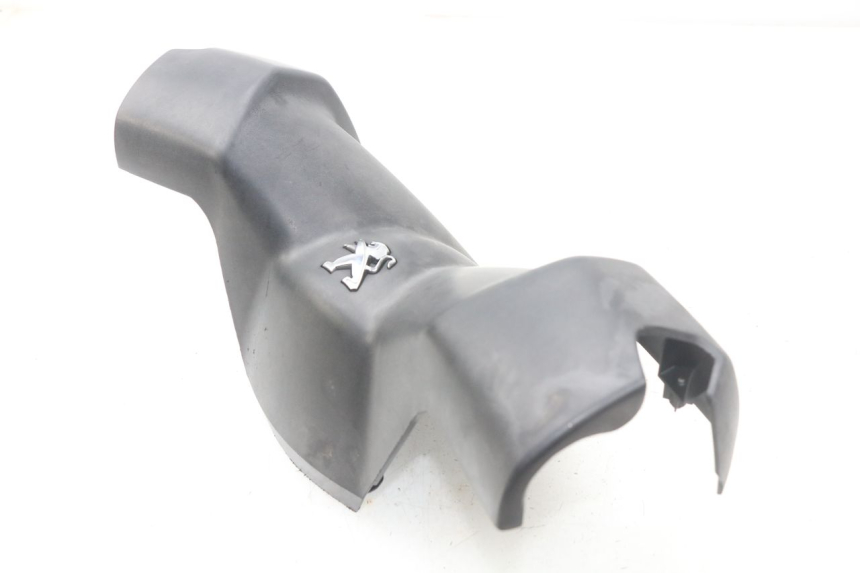 photo de HANDLEBAR COVER FRONT PEUGEOT CITYSTAR 50 (2013 - 2017)