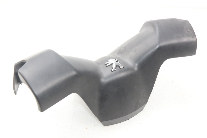 photo de HANDLEBAR COVER FRONT PEUGEOT CITYSTAR 50 (2013 - 2017)