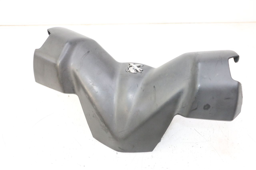photo de HANDLEBAR COVER FRONT PEUGEOT CITYSTAR 50 (2013 - 2017)