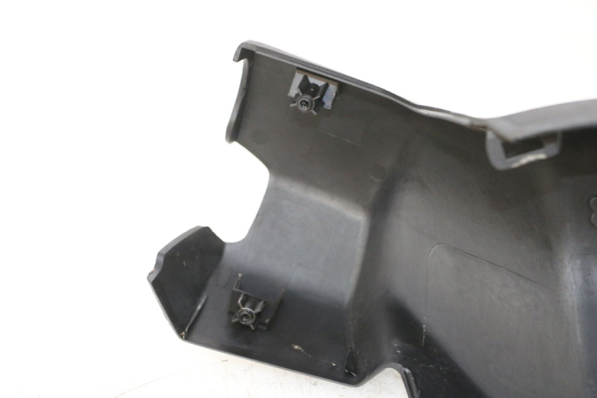 photo de HANDLEBAR COVER FRONT PEUGEOT CITYSTAR 50 (2013 - 2017)