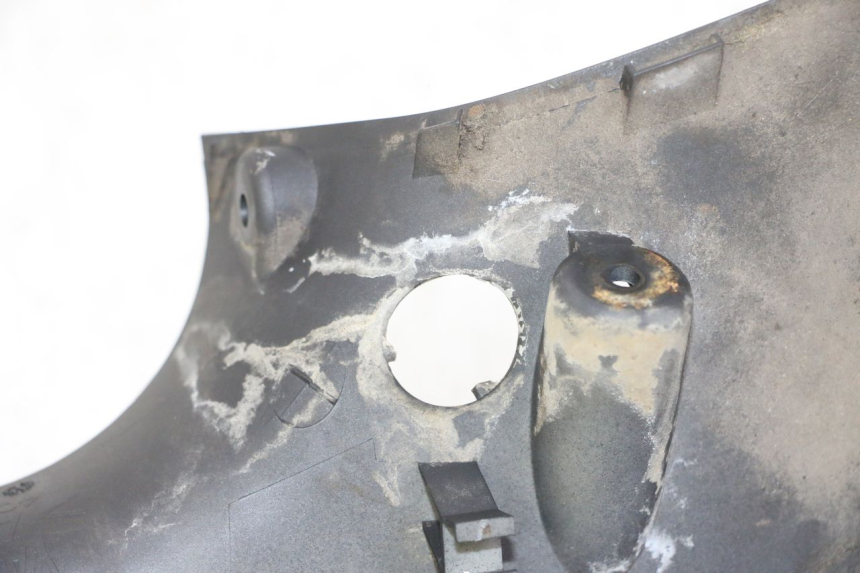 photo de HANDLEBAR COVER FRONT YAMAHA CYGNUS X INJECTION 125 (2007 - 2013)