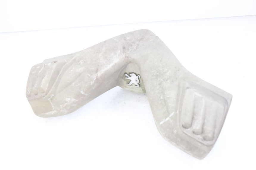 photo de HANDLEBAR COVER FRONT PEUGEOT ELYSTAR 50 (2002 - 2014)