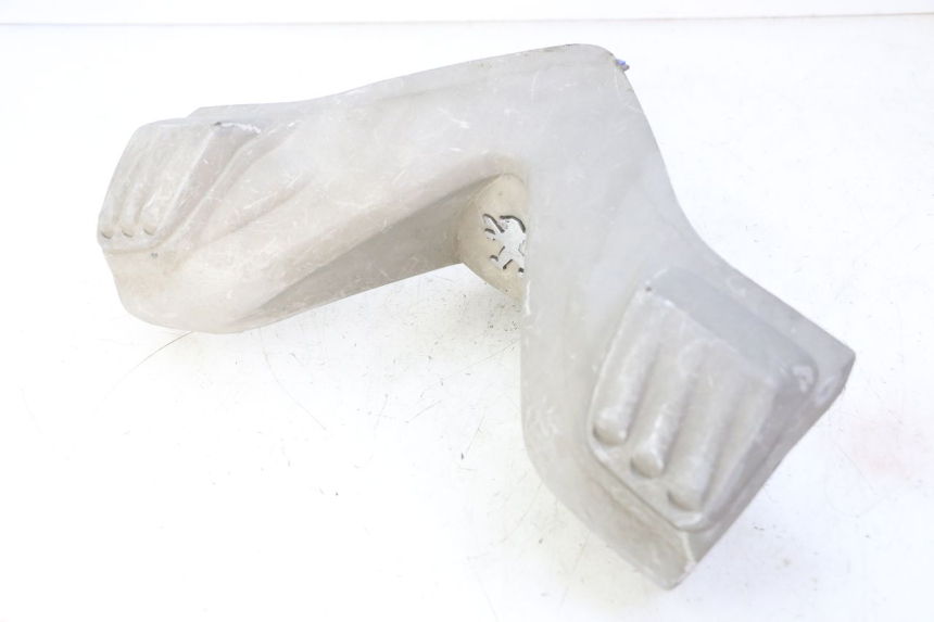 photo de HANDLEBAR COVER FRONT PEUGEOT ELYSTAR 50 (2002 - 2014)