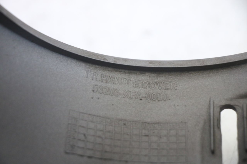 photo de HANDLEBAR COVER FRONT SYM FIDDLE 3 III 125 (2014 - 2020) - Fixing points details