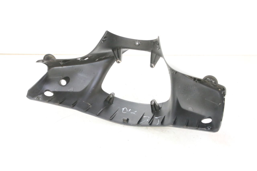 photo de HANDLEBAR COVER FRONT PIAGGIO FLY 2T 50 (2004 - 2017)