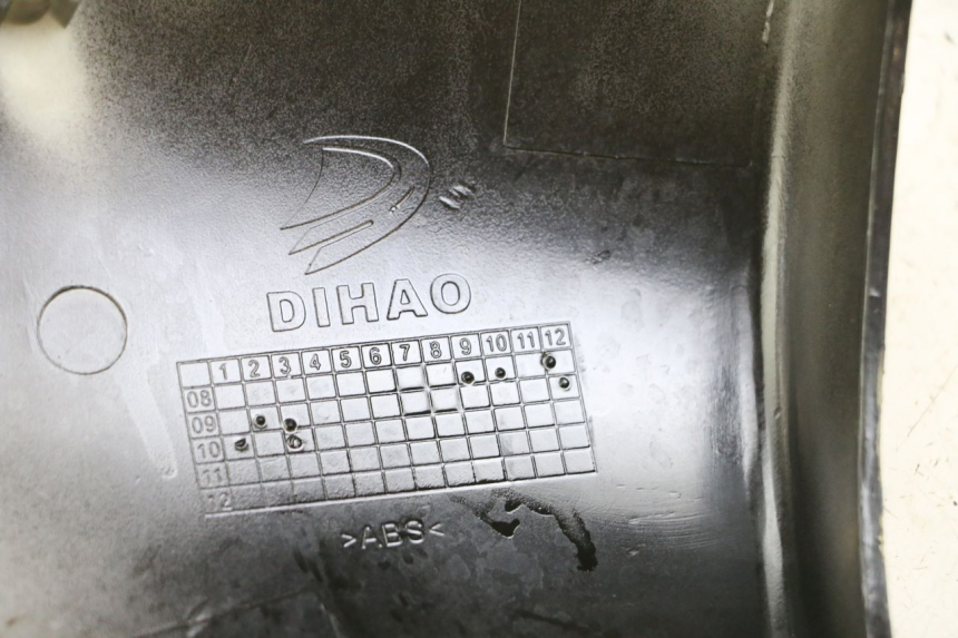 photo de HANDLE BAR FRONT PANEL GOES WIKI 125 (2010 - 2015) - Fixing points details