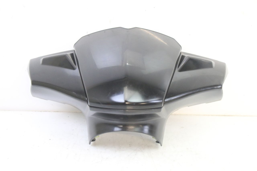 photo de HANDLEBAR COVER FRONT PEUGEOT KISBEE 2T 50 (2010 - 2017)