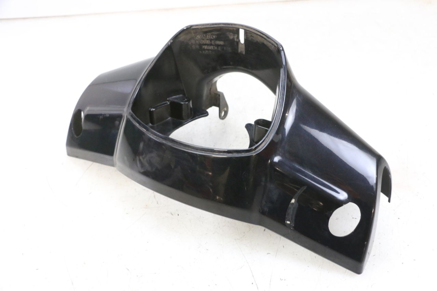 photo de HANDLEBAR COVER FRONT KYMCO LIKE 125 (2009 - 2016) - High-resolution close-up