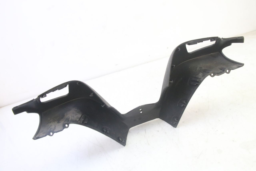 photo de HANDLEBAR COVER FRONT PIAGGIO MP3 500 (2011 - 2015)