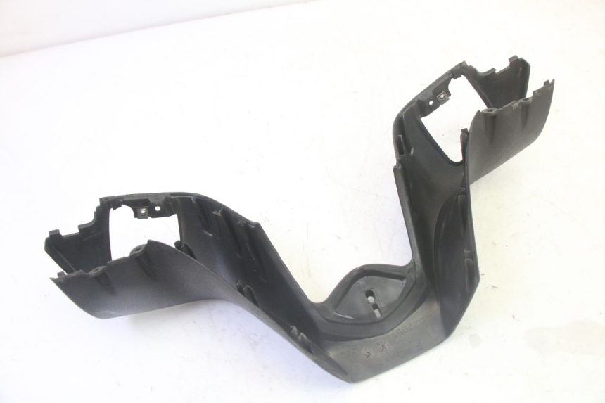 photo de HANDLEBAR COVER FRONT PIAGGIO MP3 500 (2011 - 2015)