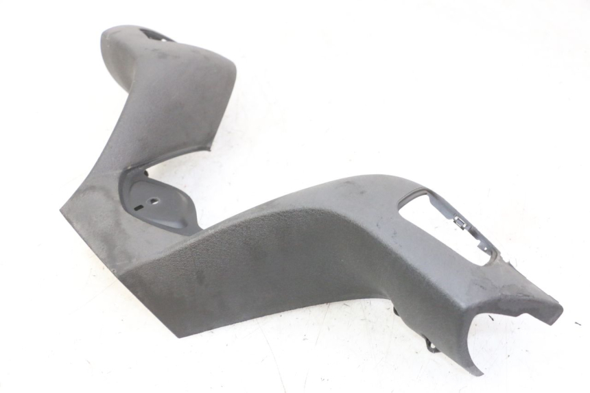 photo de HANDLEBAR COVER FRONT PIAGGIO MP3 125 (2006 - 2014)