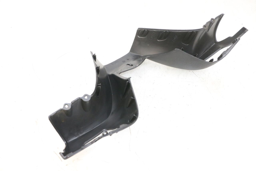 photo de HANDLE BAR FRONT PANEL PIAGGIO MP3 RL 250 (2007 - 2010) - Zoom on usage condition