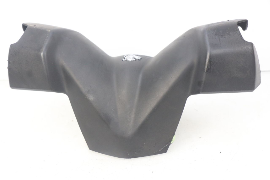 photo de HANDLEBAR COVER FRONT PEUGEOT CITYSTAR 50 (2013 - 2017)