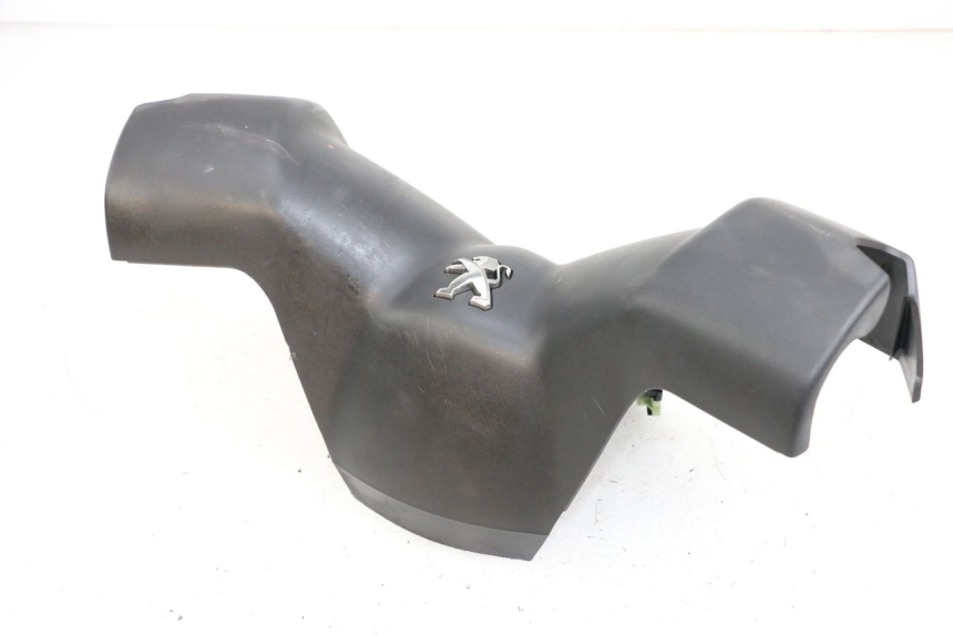 photo de HANDLEBAR COVER FRONT PEUGEOT CITYSTAR 50 (2013 - 2017)
