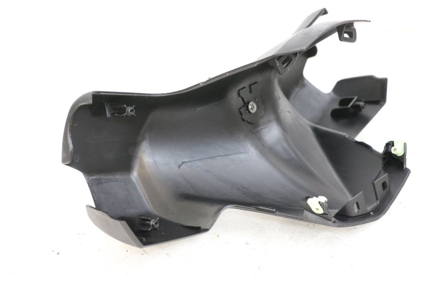 photo de HANDLEBAR COVER FRONT PEUGEOT CITYSTAR 50 (2013 - 2017)