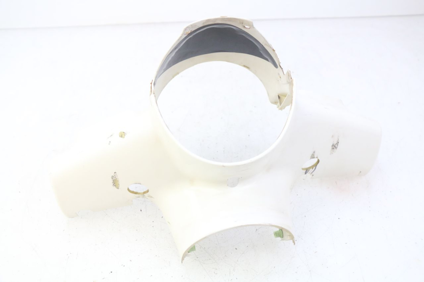 photo de HANDLEBAR COVER FRONT PEUGEOT DJANGO 2T 50 (2014 - 2019)