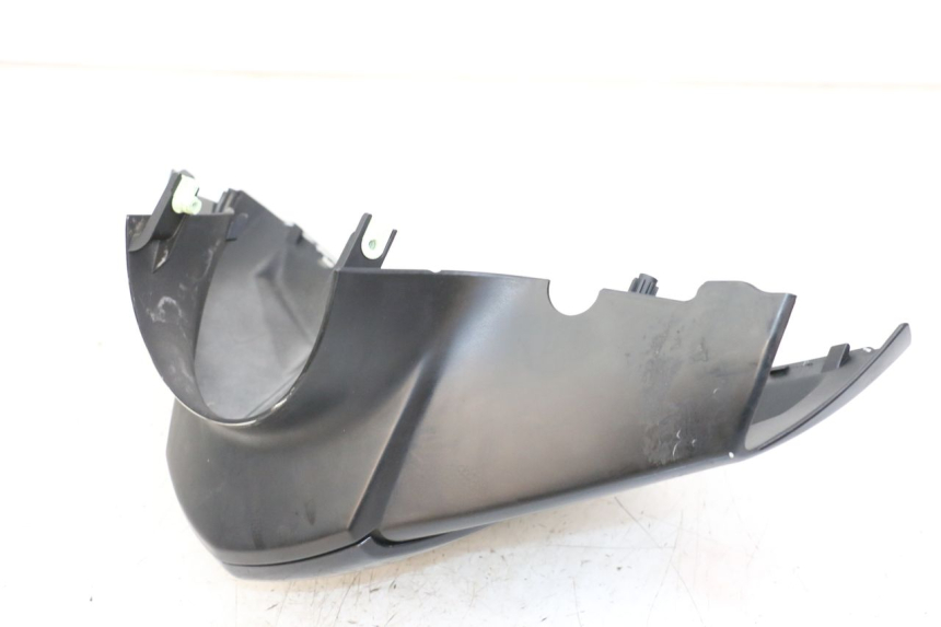 photo de HANDLEBAR COVER FRONT PEUGEOT KISBEE 4T 50 (2018 - 2022)