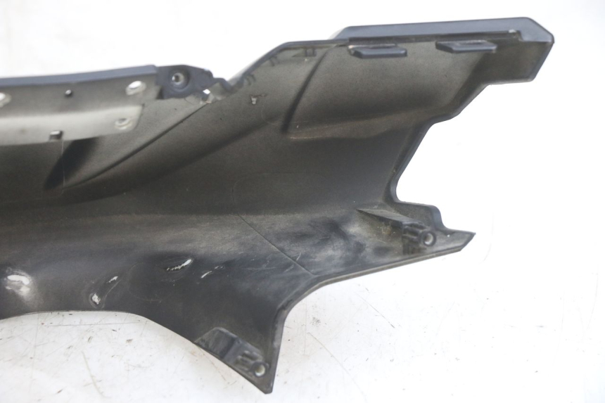 photo de HANDLEBAR COVER FRONT PEUGEOT SPEEDFIGHT 4 4T 50 (2015 - 2019)