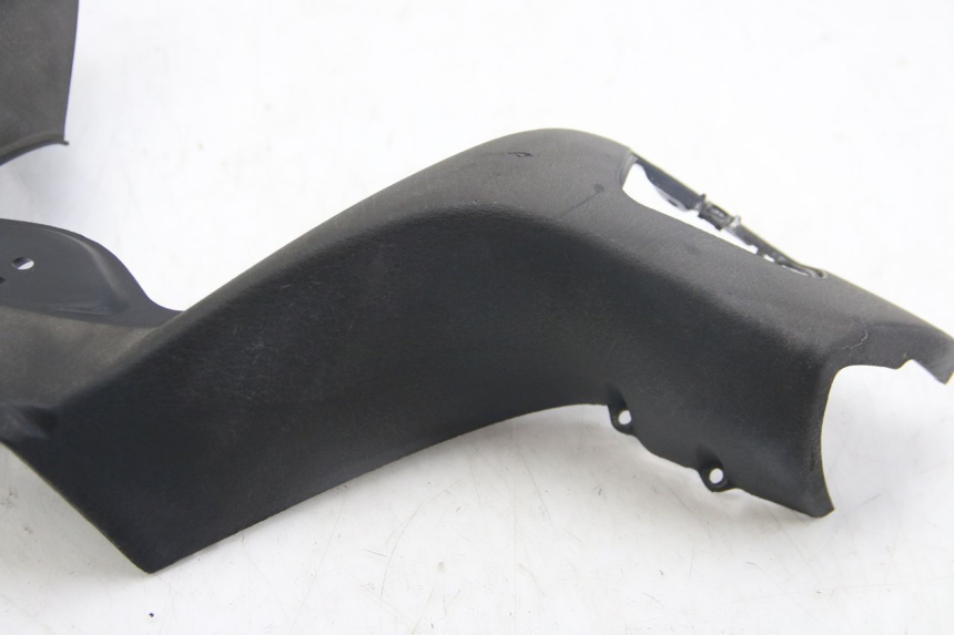 photo de HANDLEBAR COVER FRONT PIAGGIO MP3 125 (2006 - 2014)