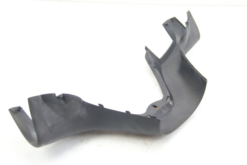 photo de HANDLEBAR COVER FRONT PIAGGIO X8 125 (2004 - 2007)