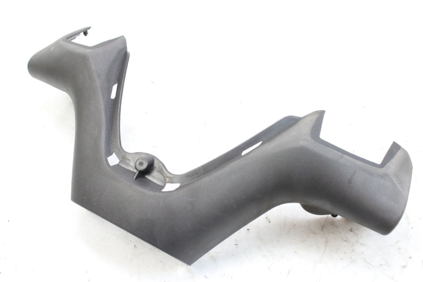 photo de HANDLEBAR COVER FRONT PIAGGIO X9 EVOLUTION 125 (2003 - 2007)