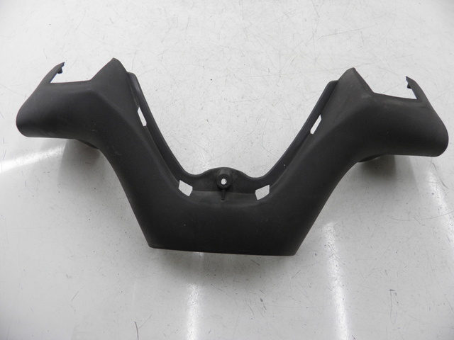 photo de HANDLEBAR COVER FRONT PIAGGIO X9 EVOLUTION 125 (2003 - 2007)