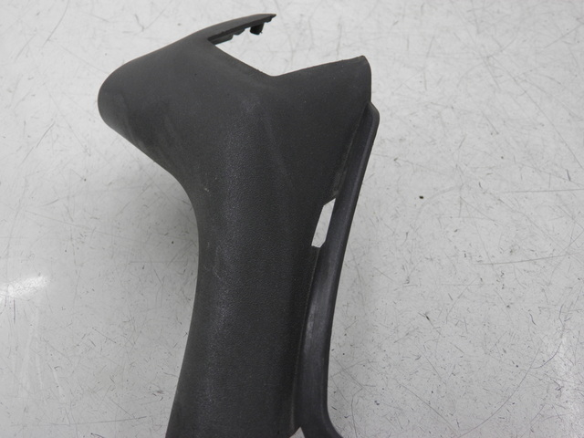 photo de HANDLEBAR COVER FRONT PIAGGIO X9 EVOLUTION 125 (2003 - 2007)