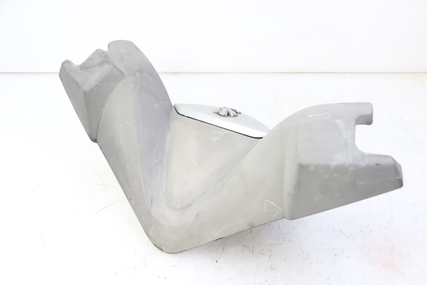 photo de HANDLE BAR FRONT PANEL PEUGEOT SATELIS 125 (2010 - 2012)