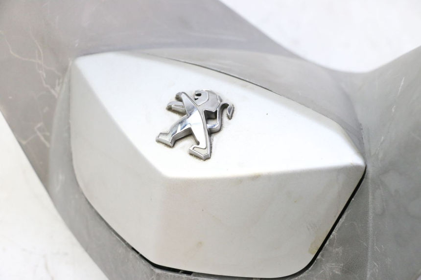 photo de HANDLE BAR FRONT PANEL PEUGEOT SATELIS 125 (2010 - 2012)