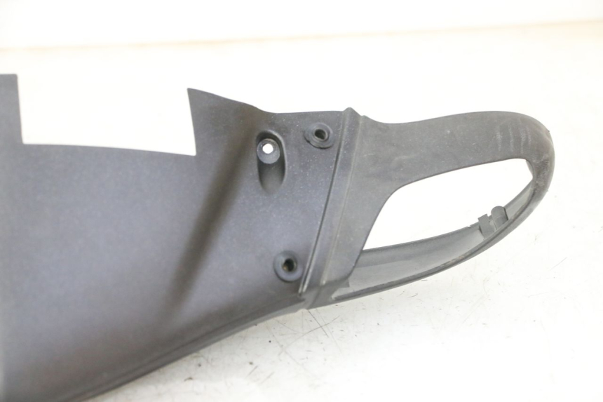 photo de HANDLEBAR COVER FRONT APRILIA SR R 2T LC 50 (2018 - 2021)