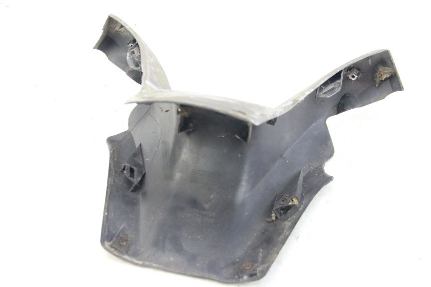 photo de HANDLEBAR COVER FRONT SUZUKI UH BURGMAN 125 (2002 - 2006)