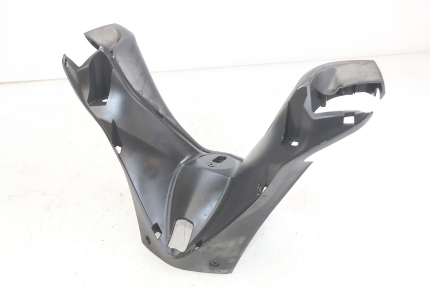 photo de HANDLEBAR COVER FRONT SYM GTS EFI 125 (2012 - 2016)