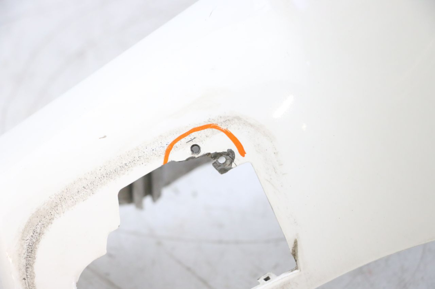 photo de HANDLE BAR FRONT PANEL PIAGGIO VESPA GTS SUPER IE 125 (2009 - 2016) - Detailed visual inspection