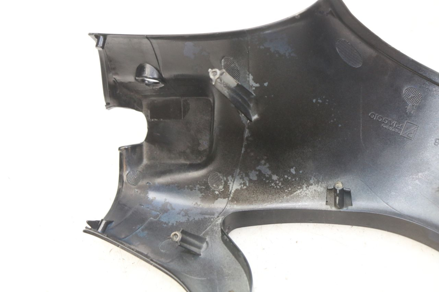 photo de HANDLEBAR COVER FRONT PIAGGIO VESPA PRIMAVERA 2T 50 (2013 - 2018)