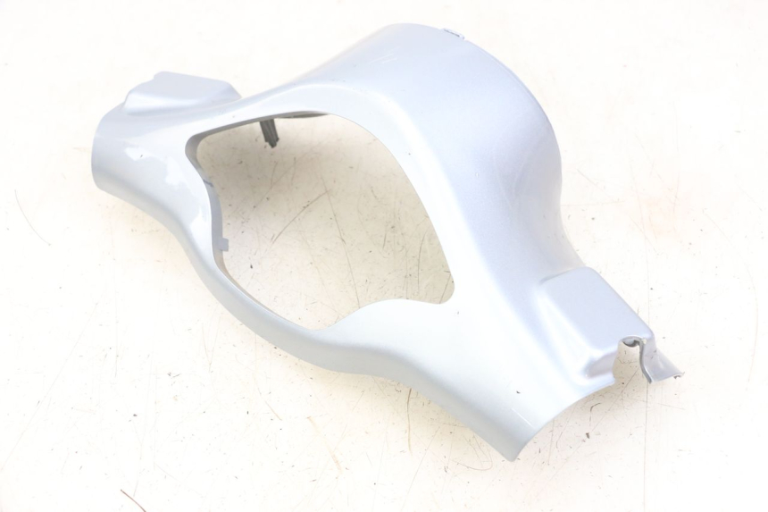 photo de HANDLEBAR COVER FRONT PIAGGIO VESPA PRIMAVERA 4T 50 (2021 - 2024)
