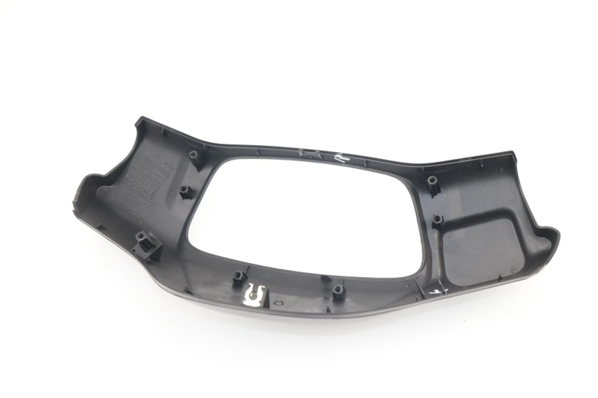 photo de HANDLEBAR COVER FRONT YAMAHA BW'S 50 (2004 - 2017)