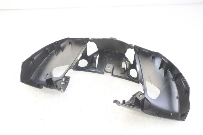 photo de HANDLEBAR COVER FRONT YAMAHA HW XENTER 125 (2011 - 2017)