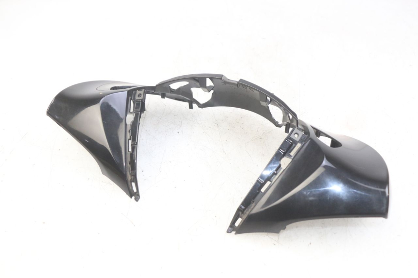 photo de HANDLEBAR COVER FRONT YAMAHA HW XENTER 125 (2011 - 2017)