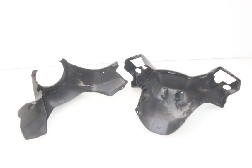 photo de HANDLEBAR COVER SUZUKI BURGMAN 125 (2007 - 2014)