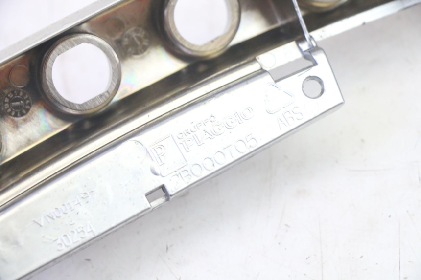 photo de HANDLE BAR PANEL SWITCH PIAGGIO MP3 500 (2016 - 2018) - Product overview