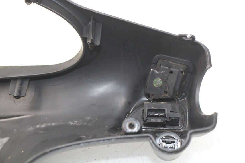 photo de HANDLEBAR SWITCH COVER PIAGGIO FLY 2T 50 (2004 - 2017)